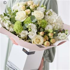 Lavish Neutral Bouquet