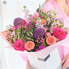 Large Lavish Bright Bouquet