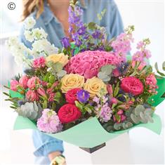 Large Magnificent Bright Bouquet