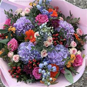 Medium Paperweight - Lotus | Dynasty Gallery